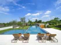 Villa The Iman, Langer Swimmingpool